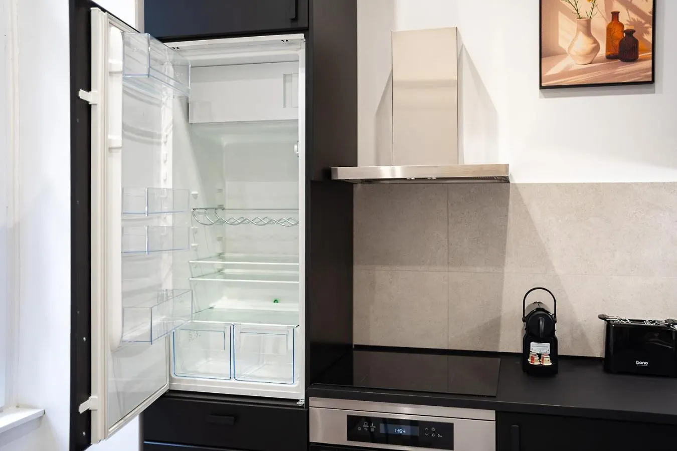 Stylish Modern Design In The Heart Of Budapest 0*,  Ungern
